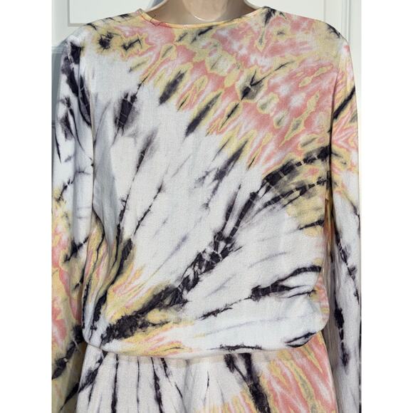 Blue Life Tie-Dye Romper - Women's Size Small - Boho Style - Picture 6 of 7